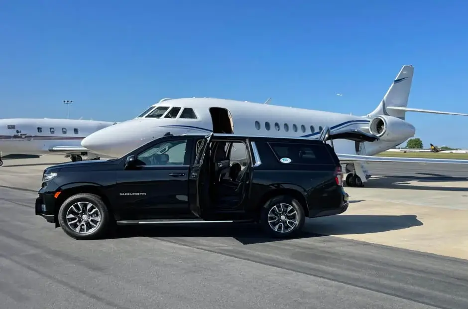 Reliable Ancaster Airport Limo Service (1)