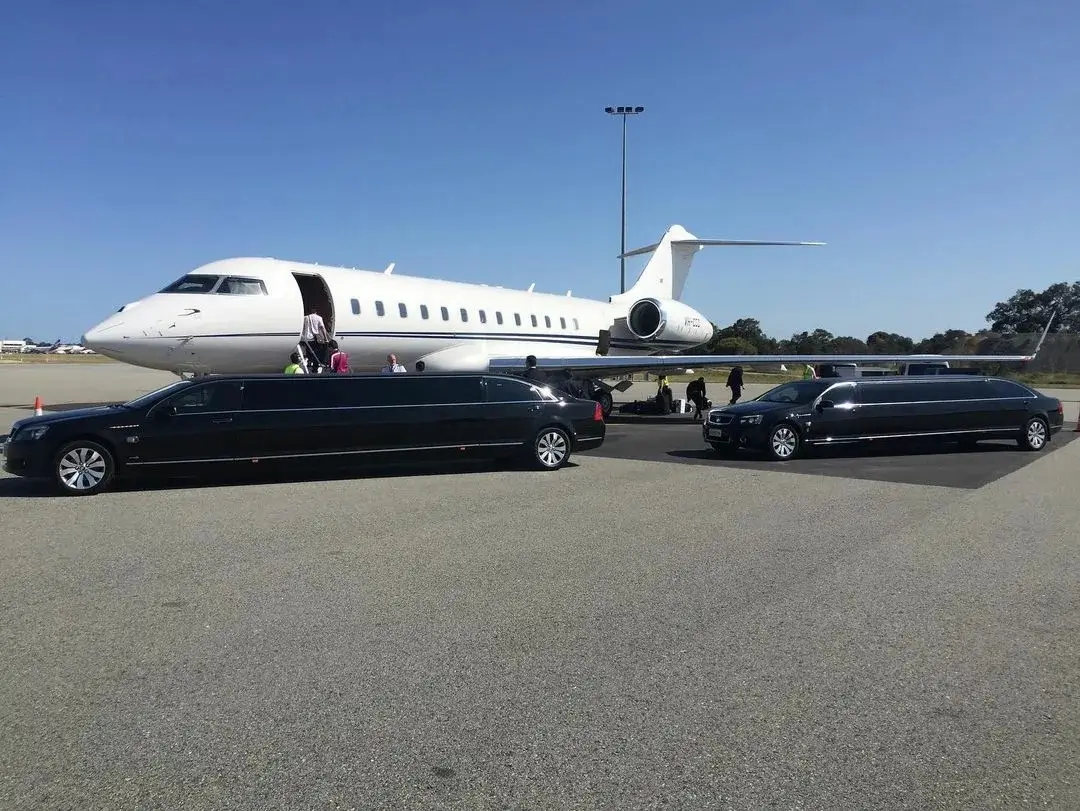 Airport Limo Thornhills (1)