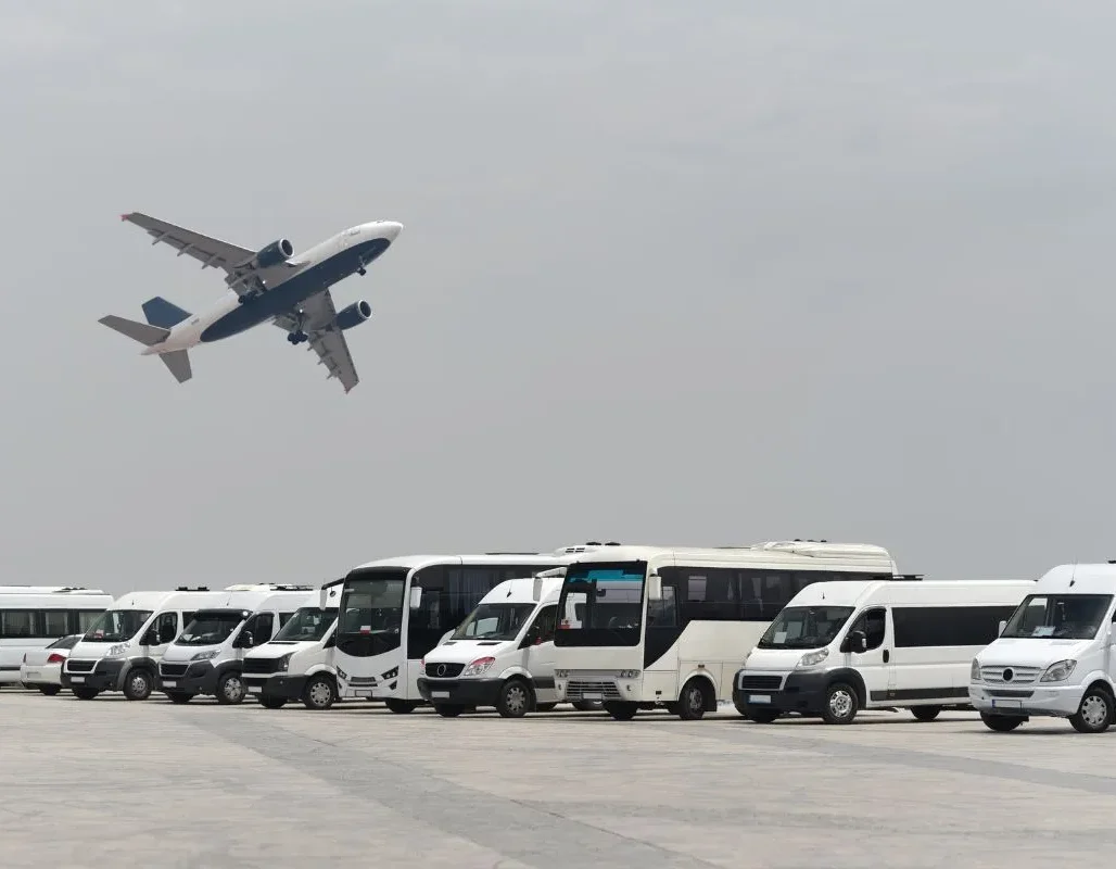 airport limo service cambridge to Airports