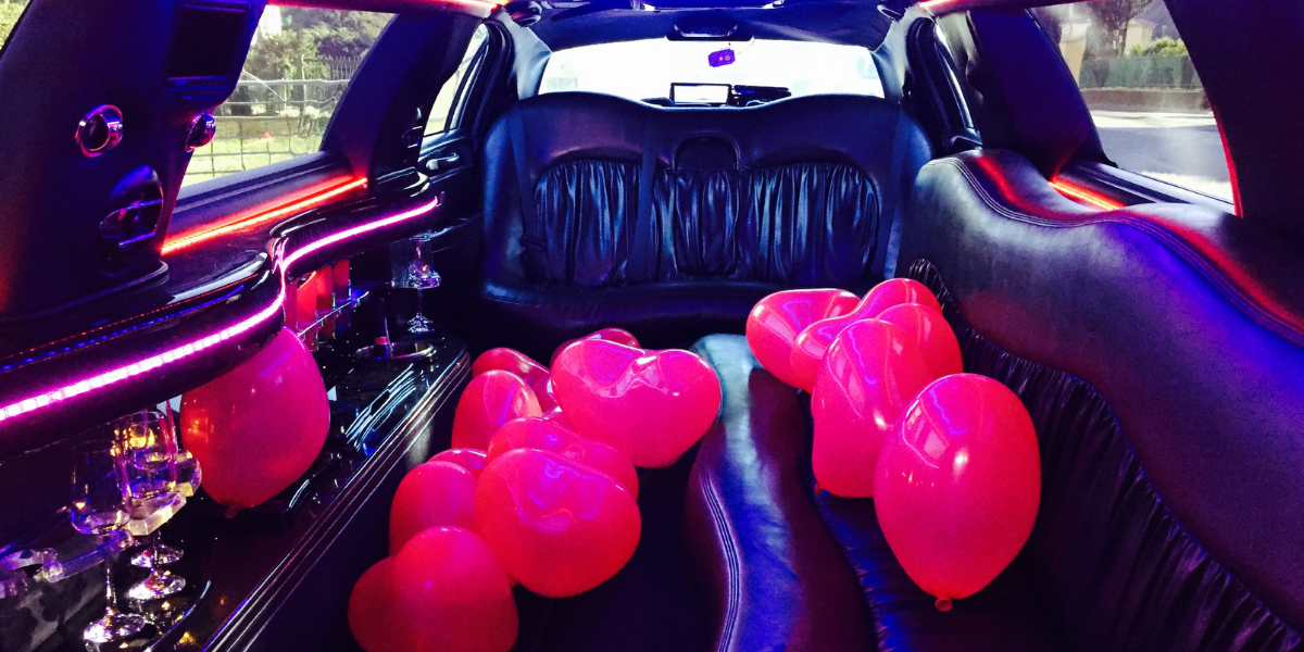 Limo vs. Party Bus Key Differences You Need to Know